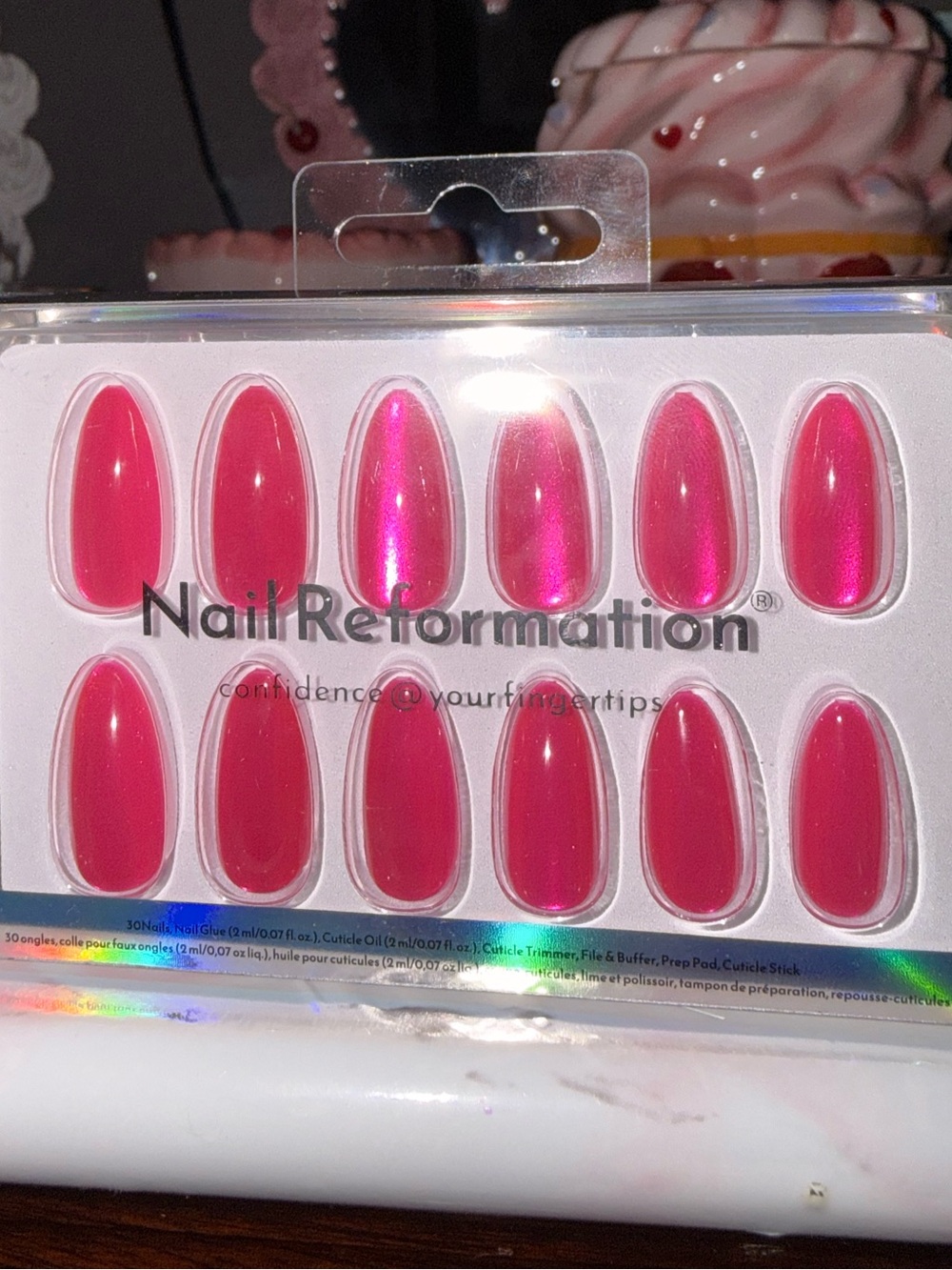 Reformation Vibrant Pink Gloss Press-On Nails